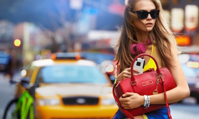DKNY jar 2013: Pestrá kolekcia pre mestské ženy