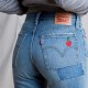 Levi&#039;s: Nové dámske džínsy Wedgie