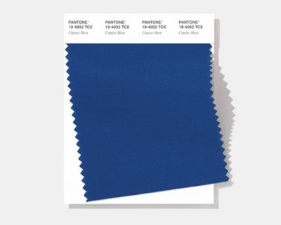 Pantone rozhodol a farbe pre rok 2020: je to klasická modrá